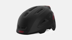 With 13 deep vents, a simple Roc Loc® Junior fit system, and bold style, Scamp II will have kids asking for more time in the trailer or on the bike.